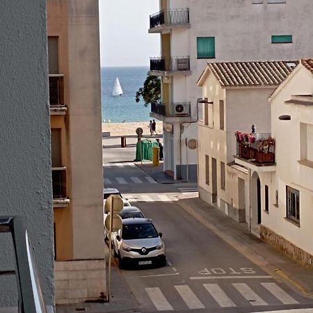 Apartament Edifici Simbat a 150m de la platja Apartment Palamós Exterior foto